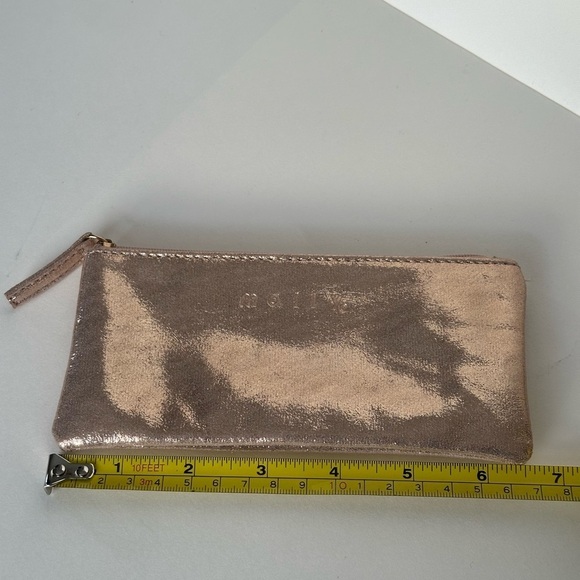 Mally Small Metallic Pink Makeup Bag - Picture 3 of 5